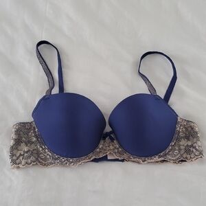 Victoria's Secret Dream Angels Lace Demi Bra 36B
